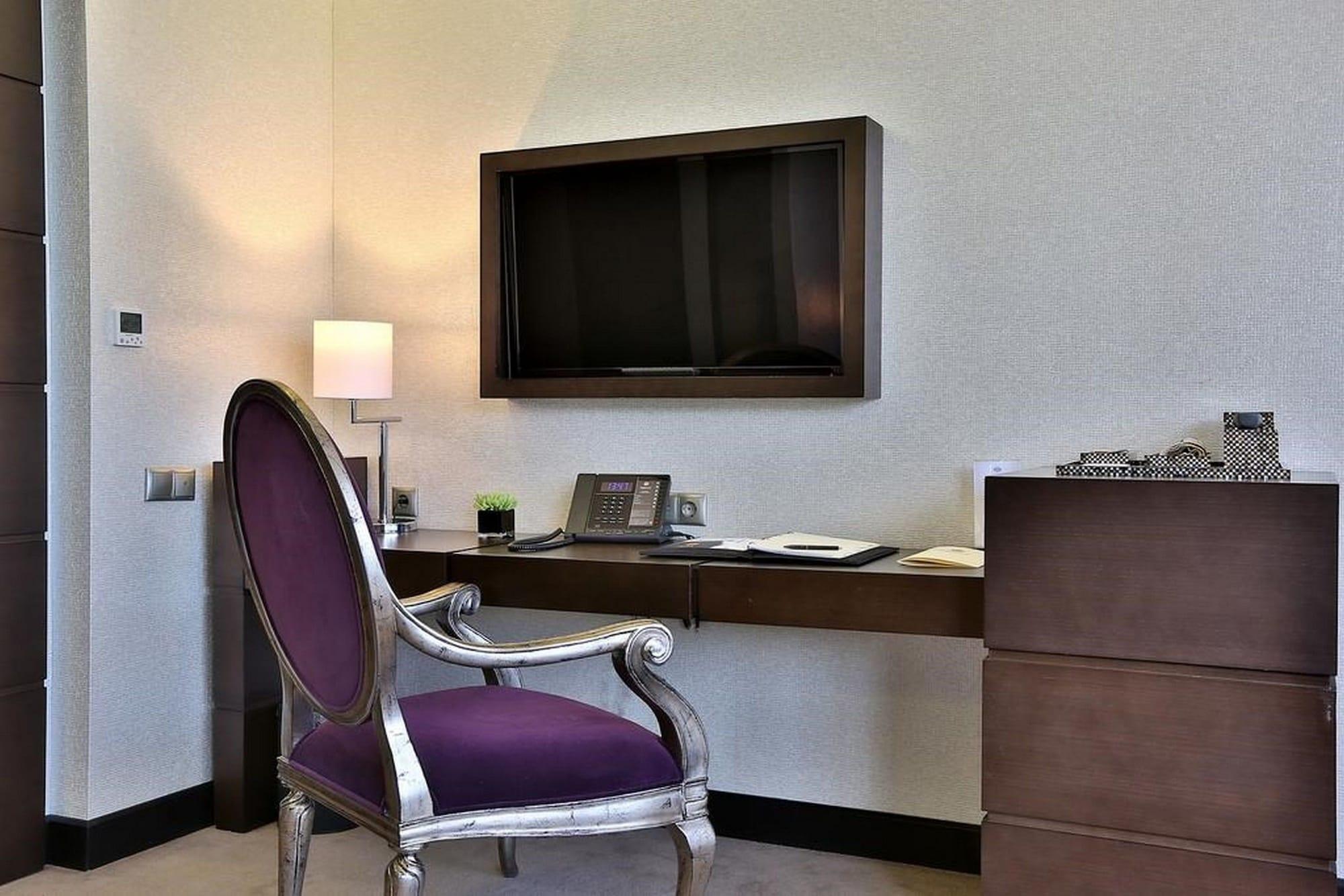 Donatello Boutique Hotel Almaty Extérieur photo
