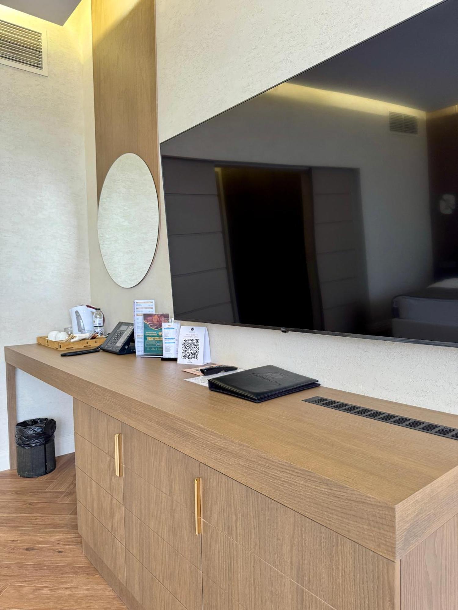 Donatello Boutique Hotel Almaty Extérieur photo